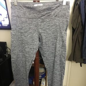 FOREVER 21 gray workout leggings